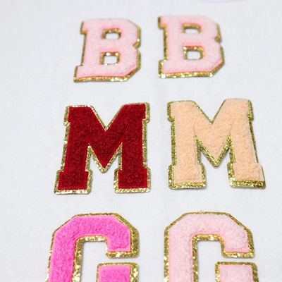 5.1cm 5.7cm 6.3cm 7cm Letras A-Z Glitter Patch Isolante Chenille Glitter Letter Patch Vestuário