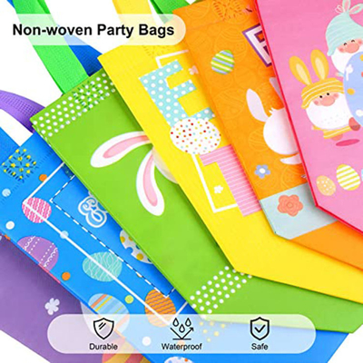 Bolsas não tecidas personalizáveis em cores Pantone para promoções e presentes de férias