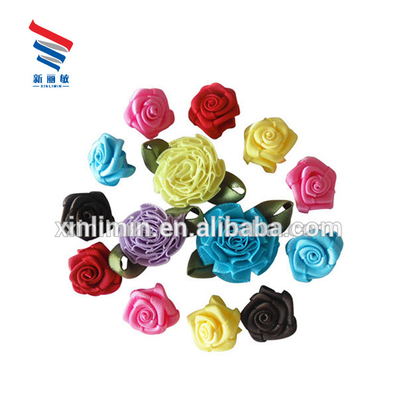 Estilo de rosto único Cor-de-Rosa de fita de cetim colorida Arco de flor Decoração de casamento sustentável