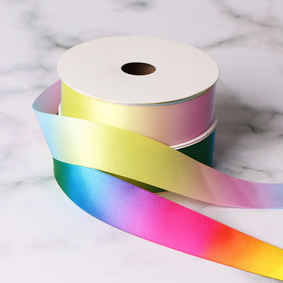 Faixa de cetim de poliéster de 3 mm-100 mm em cores vibrantes para estilo e tecido de rosto único