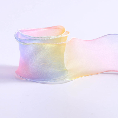 Gradient Curling Wave Edge Tecido de cetim Arco-íris Arco-íris artesanal Faixa de flechas Clip de cabelo infantil