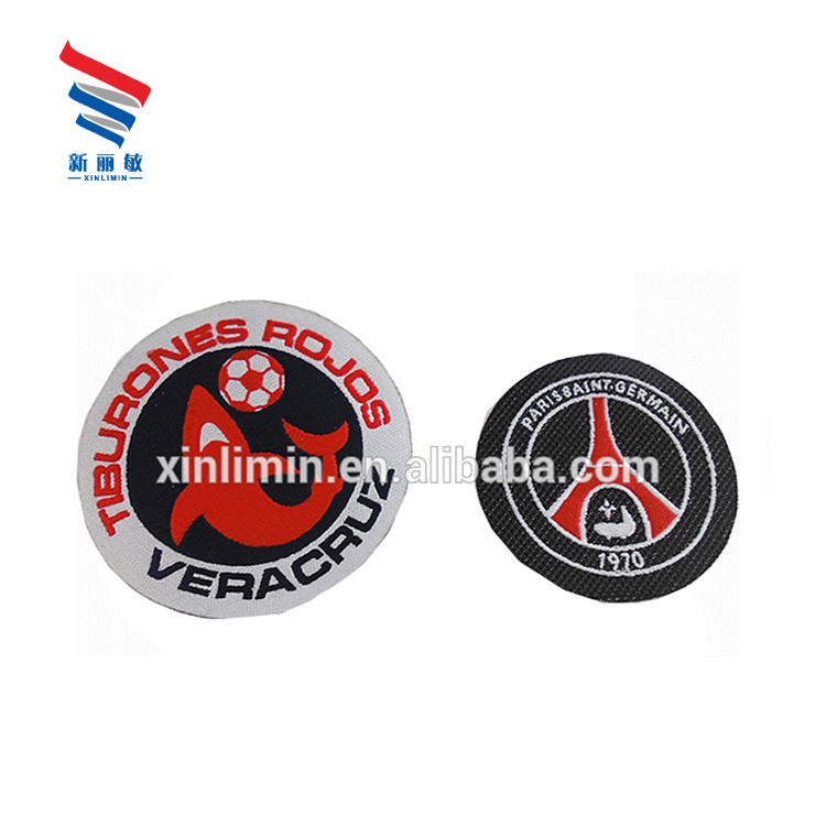 Botão em estilo de design personalizado Ferro em patches tecidos para o clube de futebol equipe personalizada