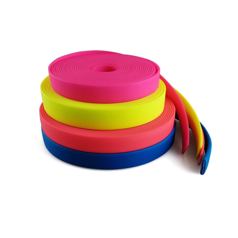 Acessórios e suprimentos para animais de estimação TIRAS DE DESENHO PERSONAL Fios de nylon revestidos com poliéster flexível de PVC